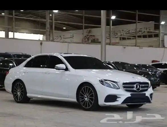 مرسيدس E200 فل كامل بحالة الوكاله 1