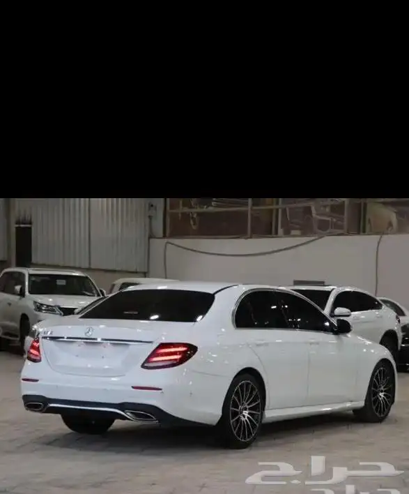 مرسيدس E200 فل كامل بحالة الوكاله 6