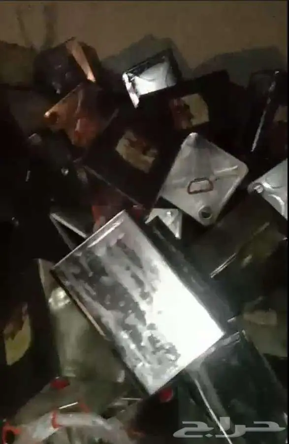 تنك زيت فاضيه للبيع 0