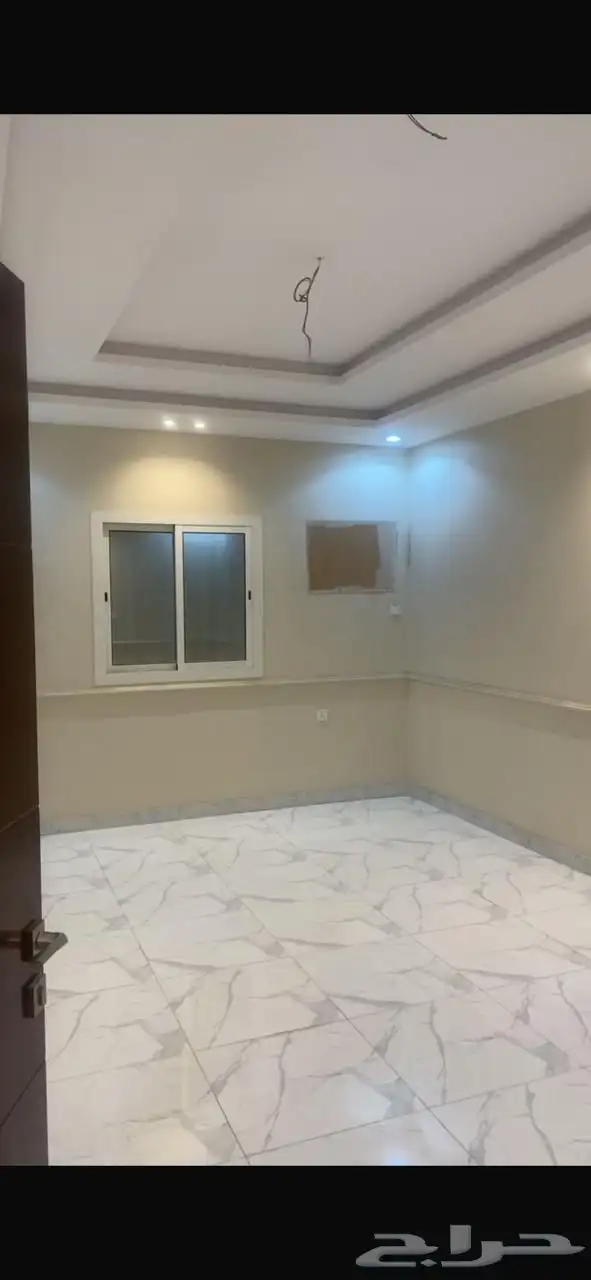 للايجار شقة بحي التيسير 5 غرف 4