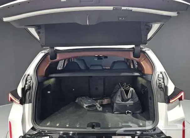 BMW XM موديل 2024 الميموني للاستيراد بكوريا 10