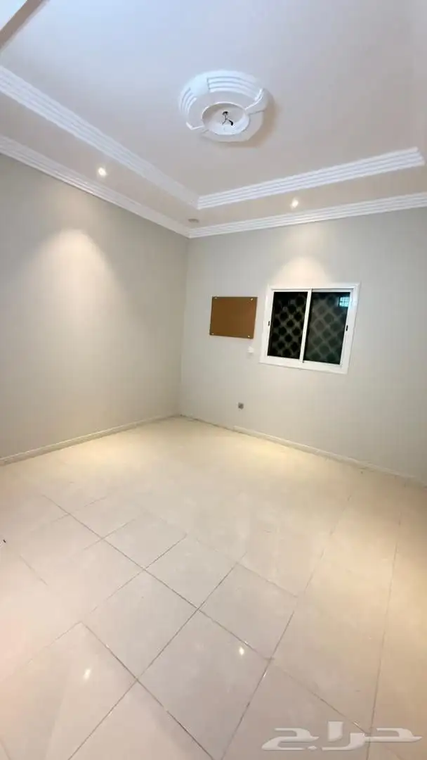 شقه 5 غرف للايجار _حي الحمدانية امام مطعم الرومانسية 10