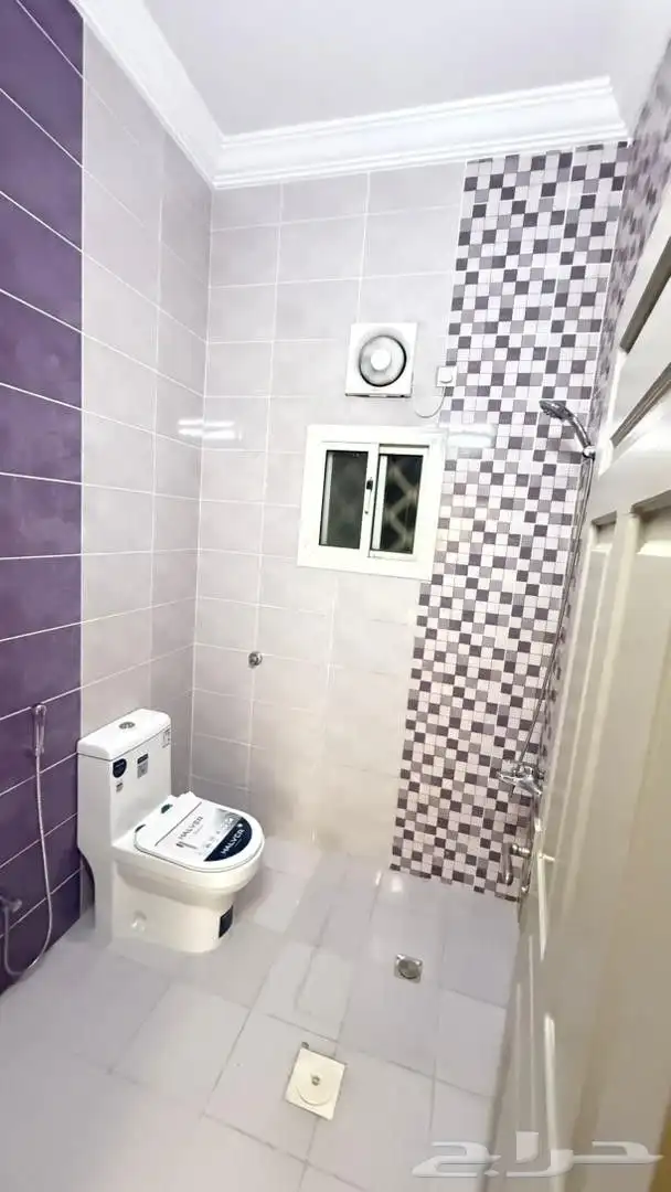 شقه 5 غرف للايجار _حي الحمدانية امام مطعم الرومانسية 8