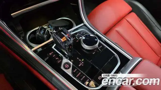 2024 BMW 8-series (G15) M850i xDrive ماشي 5000 KM فقطط 8