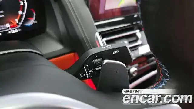 2024 BMW 8-series (G15) M850i xDrive ماشي 5000 KM فقطط 15