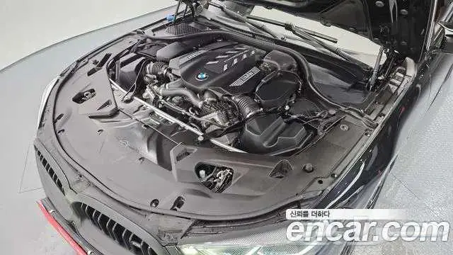 2024 BMW 8-series (G15) M850i xDrive ماشي 5000 KM فقطط 18