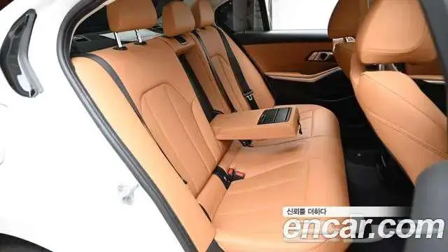 BMW 3 series (G20) 320i 2025 13