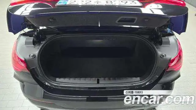 BMW 4 Series (G22) 420i M Sport Pro Convertible 2025 16