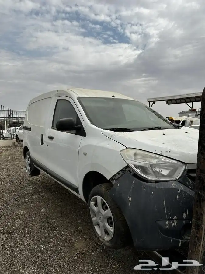 رينو دوكر قطع غيار فان دوكر بضاعه قطع دوكر تشليح رينو دوكر 1