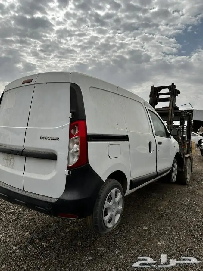 رينو دوكر قطع غيار فان دوكر بضاعه قطع دوكر تشليح رينو دوكر 2