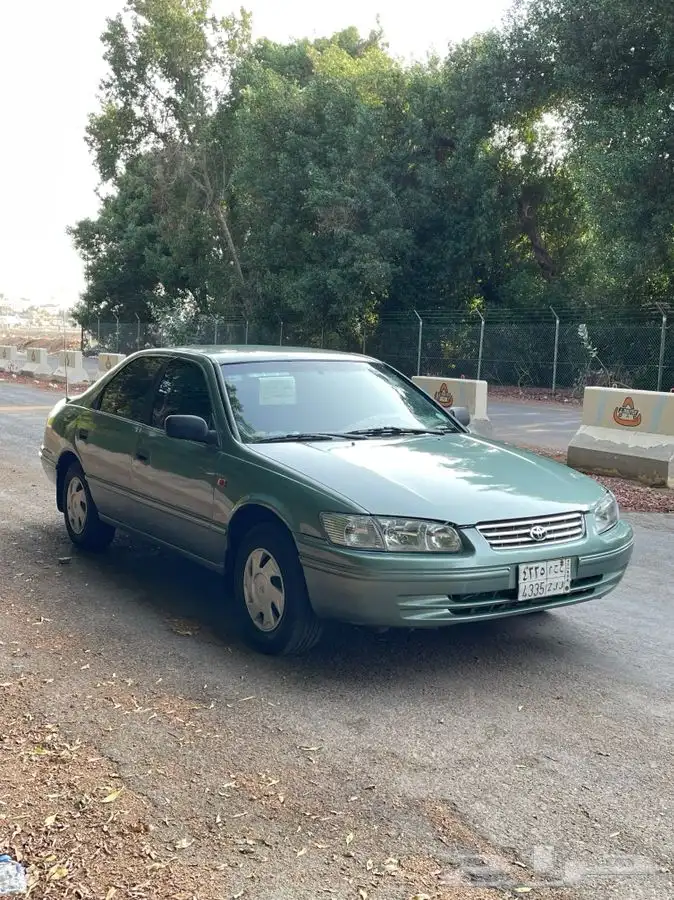 للبيع كامري 2001 3