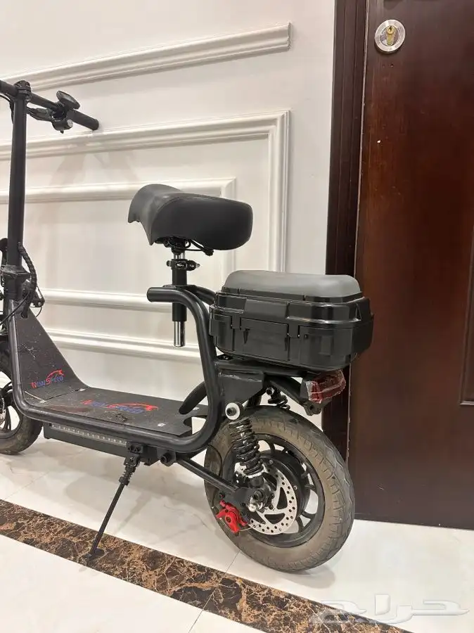 سكوتر شبه جديد الاستخدام 10 أيام 0