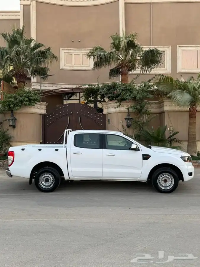 فورد رنجر 2019مخزن وشبه جديده 5