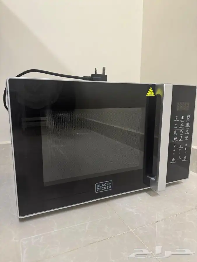 ميكرويف بلاك اند ديكر استخدام أشهر كأنه جديد 0