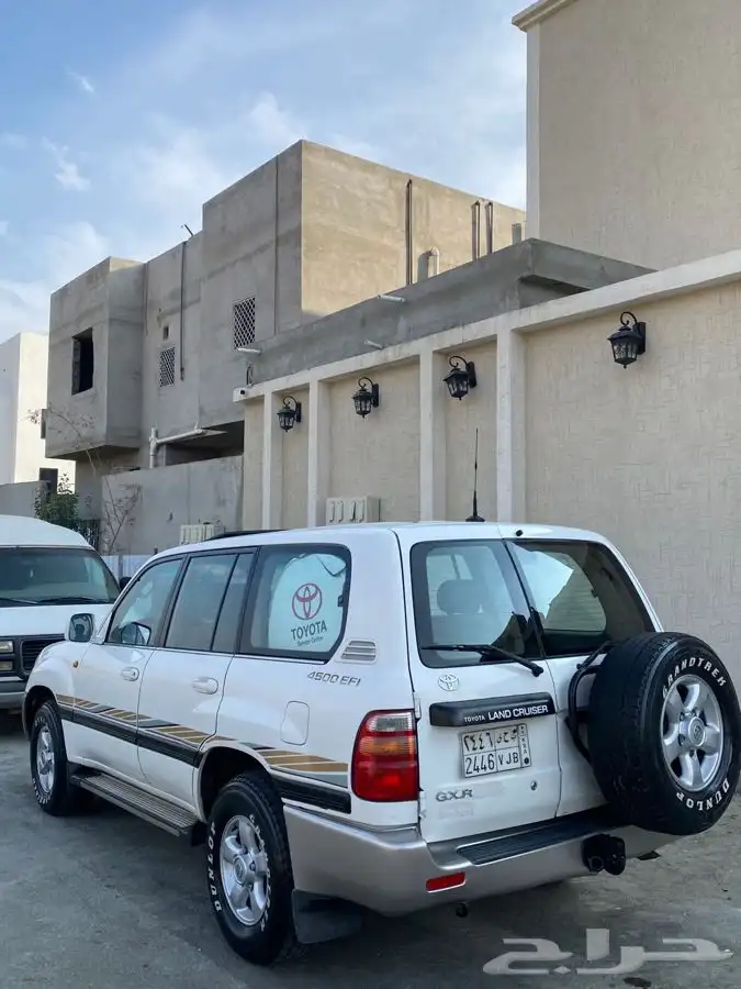 جيب جي اكس موديل 2000 4