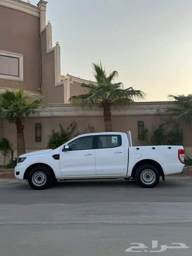 فورد رنجر 2019مخزن وشبه جديده 1