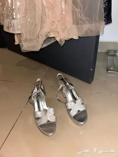 فستان و كعب index