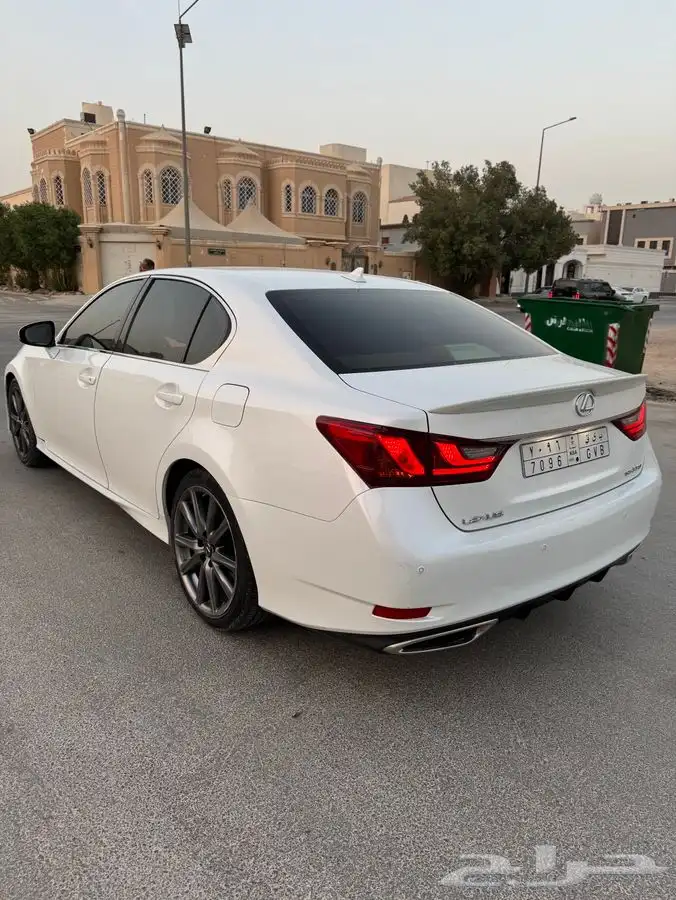 لكزس GS 350 2013 1