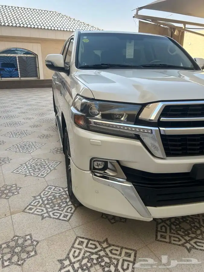 للبيع لاندكروزر جكسار 2016 17