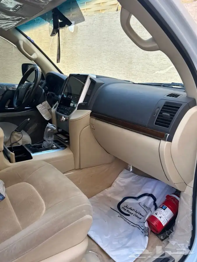 للبيع لاندكروزر جكسار 2016 2