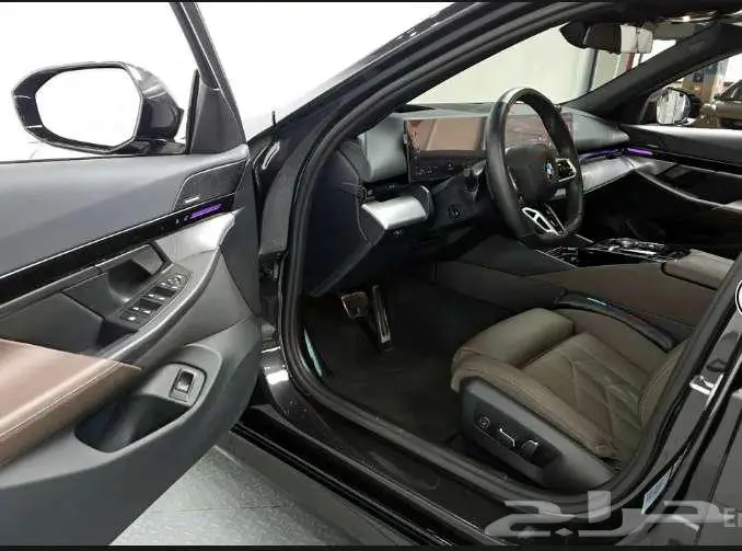 بي ام دابليوا 520IM 2024 معرض الميموني للاستيراد من كوريا 6