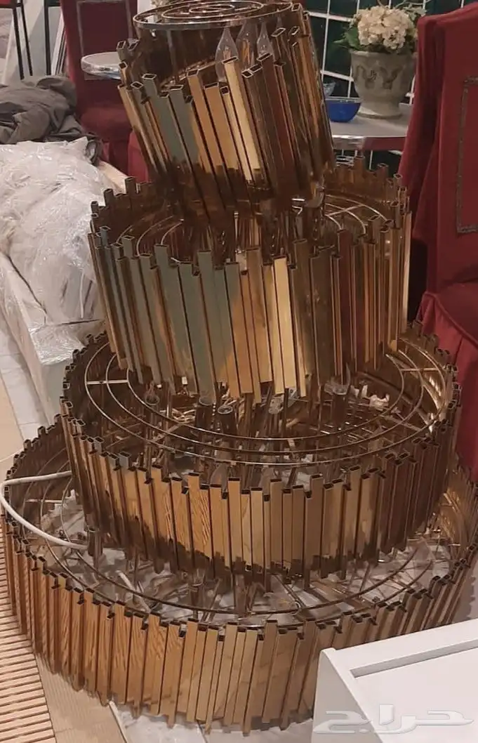 ثريات شبه جديده 3