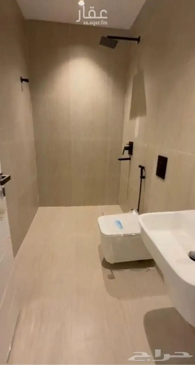 فيلا للإيجار بال رمال 2