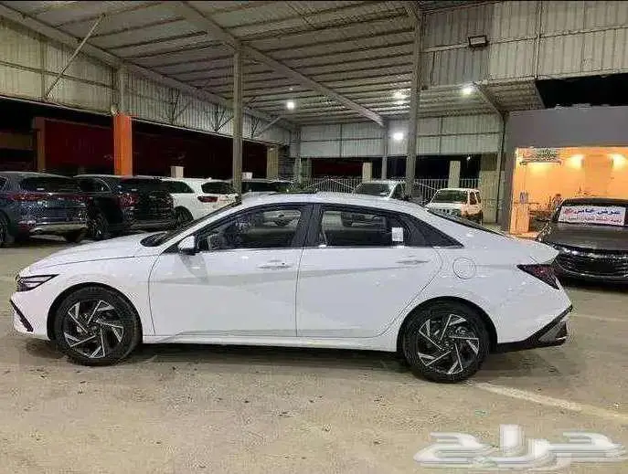 هونداي النترا نص فل1500وارد الصين عرض كاش 57000بدون الضريبة 5