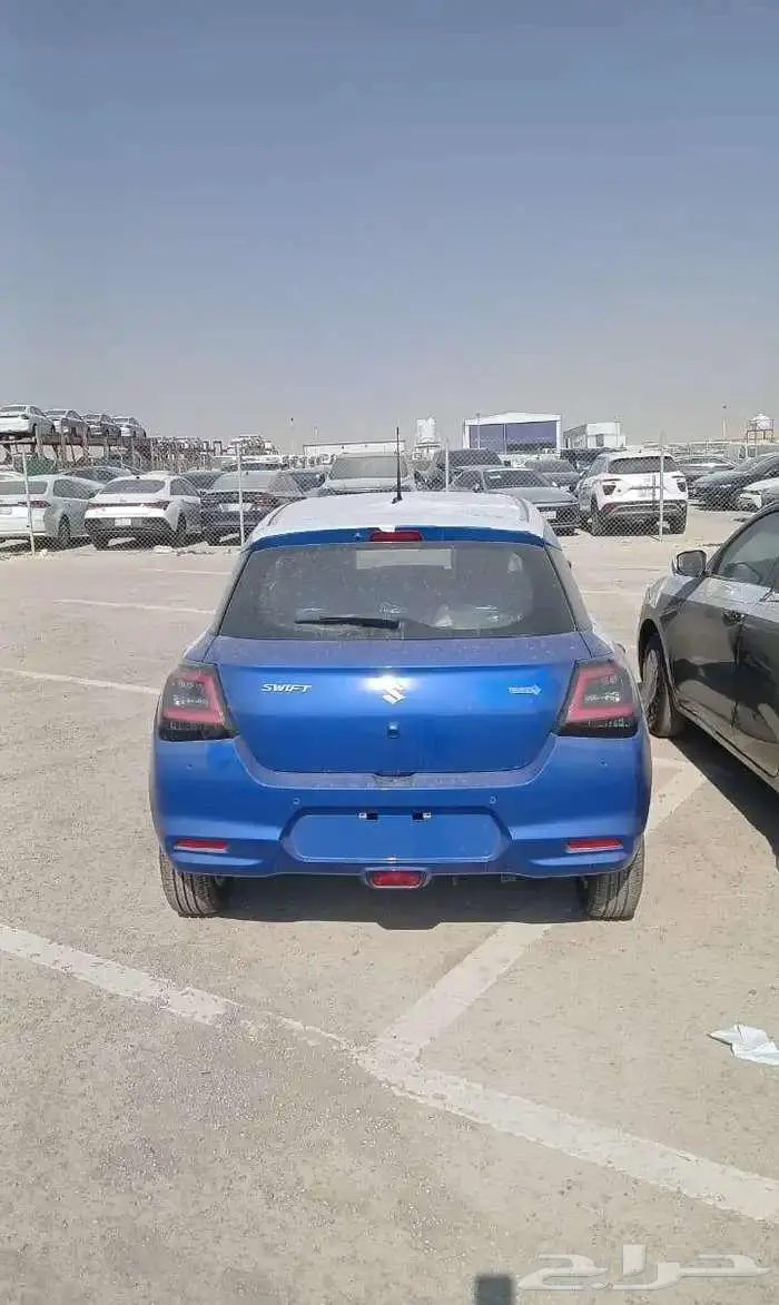 سوزوكي سويفت GLX فل 2025 اصفار 1