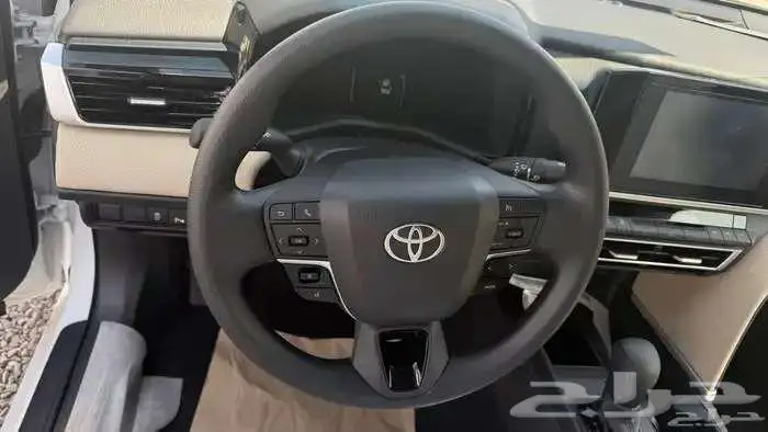 كامري E استاندر 3