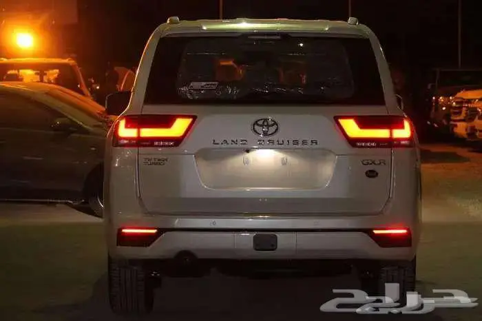 تويوتا لاندكروزر GXR - جميع الفئات - عروض 50 50 6