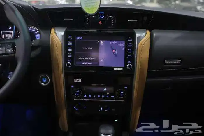 تويوتا فورتشنر VX3 بنزين 2025 2