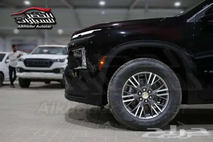 شفرليه ترافيرس 2025 LT لدى الخضر للسيارات 5