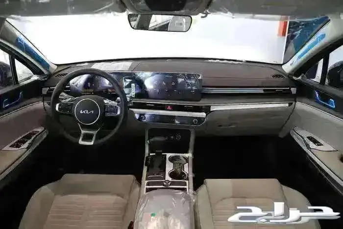 كيا كى 5 نص فل سقف بانوراما 2026 4