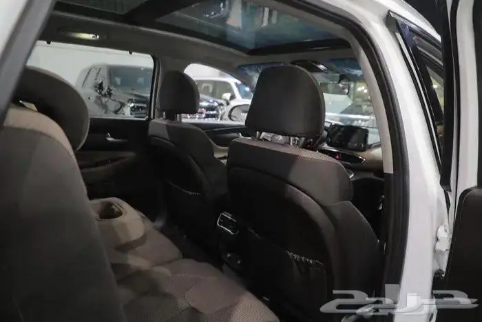 هيونداي سنتافية اسمارت بانوراما اربعة سلندر موديل 2024 14