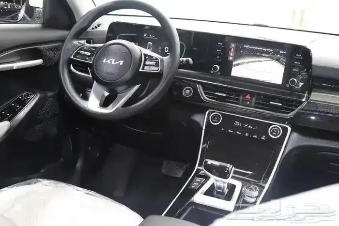 كيا سيلتوس نص فل م 2024 الاسعار للكاش والتمويل 6
