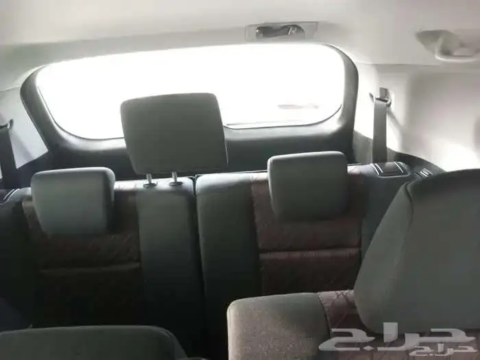 تويوتا انوفا ستاندر بنزين 2026 9