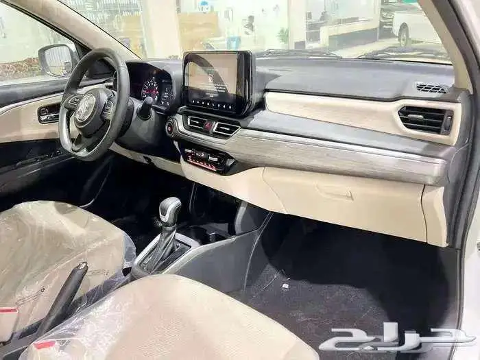 سوزوكي دزاير الشكل الجديد 2025 4