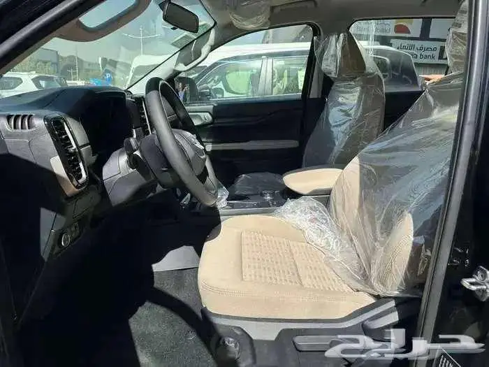 فورد ايفريست XLS استندر بنزين 2025 وكاش وتقسيط 8