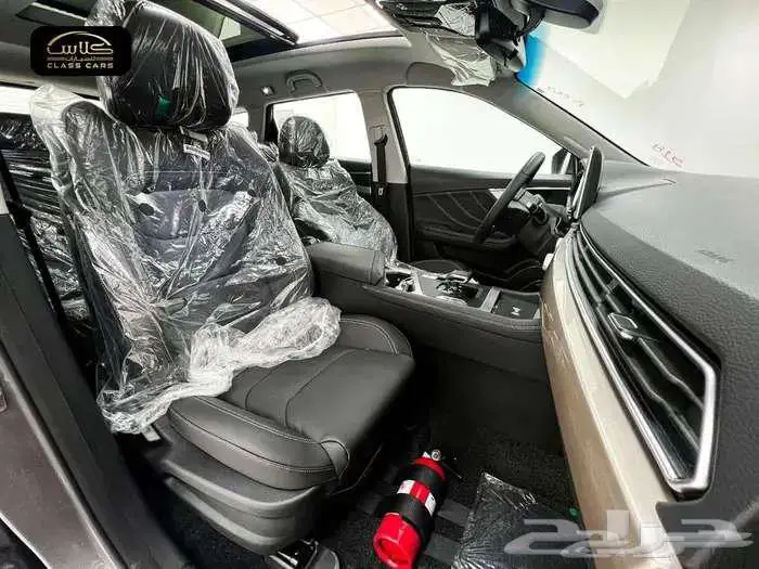 جيتور X70 لاكجري 7ركاب موديل 2025 9