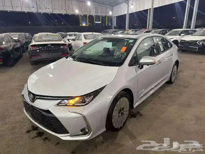 تويوتا كورلا فل 2000 سي سي فتحه سقف موديل 2025 0