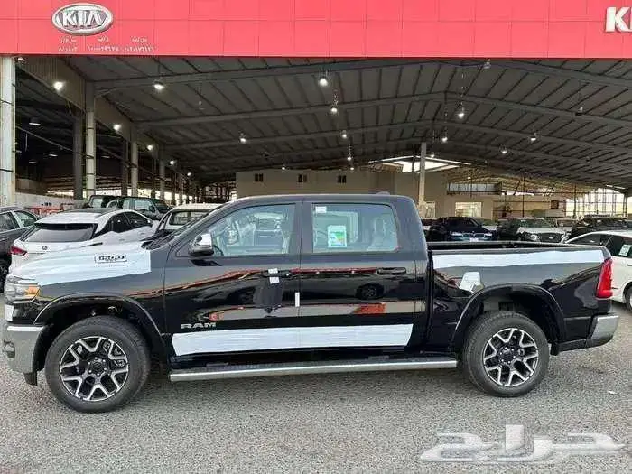 رام1500 لارامى 6سلندر موديل2025 فل كامل بسعر195500 6