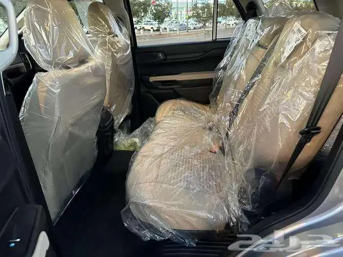 فورد ايفرست موديل 2025 XLSدبل دفع رباعي أصفار 13