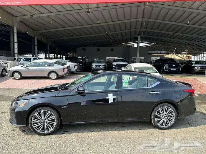 نيسان التيما SV نص فل موديل 2026 اقساط او كاش 5