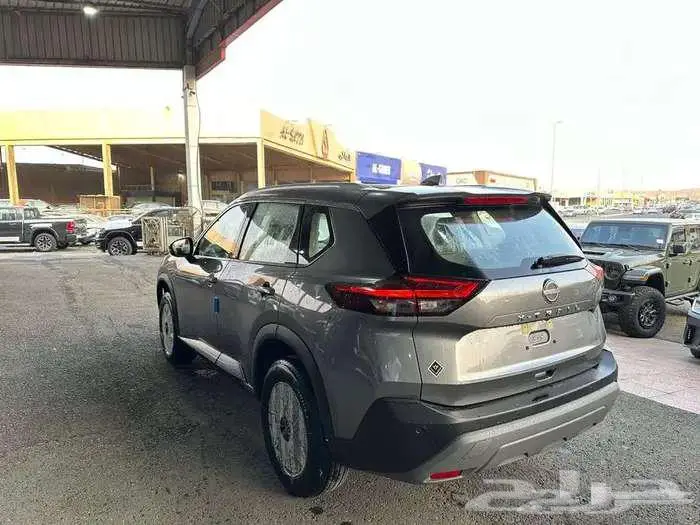 نيسان اكس تريل استاندر 5 راكب دفع رباعي 2026 اقساط او كاش 3