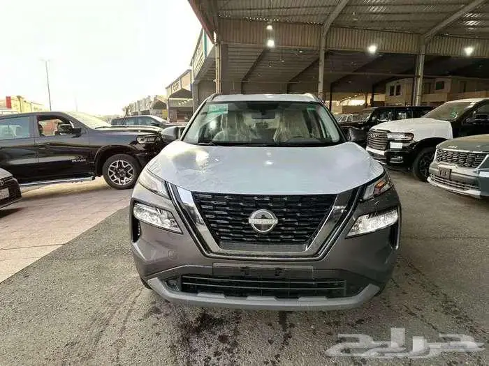 نيسان اكس تريل استاندر 5 راكب دفع رباعي 2026 اقساط او كاش 0