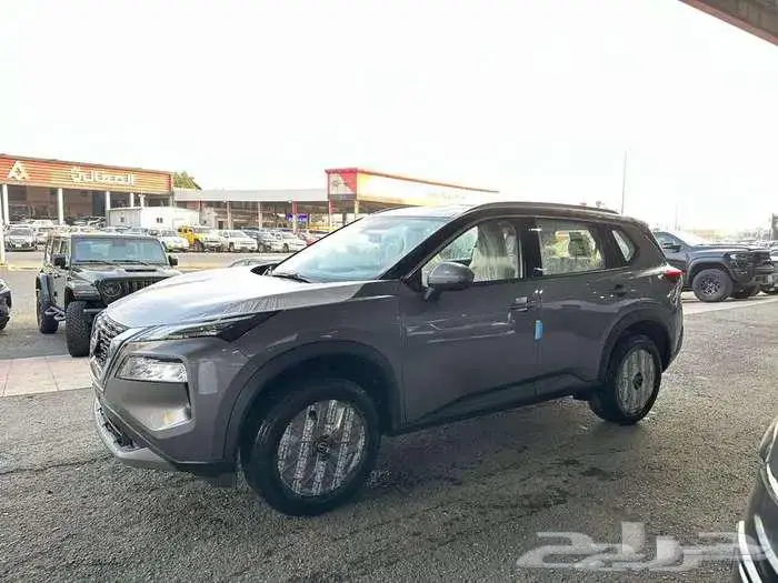 نيسان اكس تريل استاندر 5 راكب دفع رباعي 2026 اقساط او كاش 6