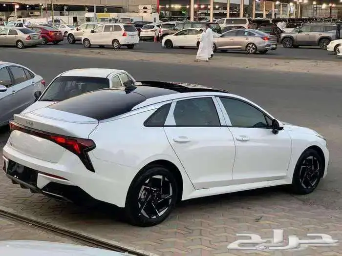 كيا K5 استاندر مطور فتحة سقف 2025 اوتو ون 10