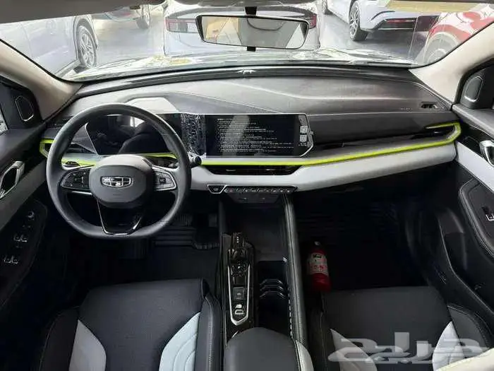 جيلى كولراى 2025 GL عروض خاصة 4