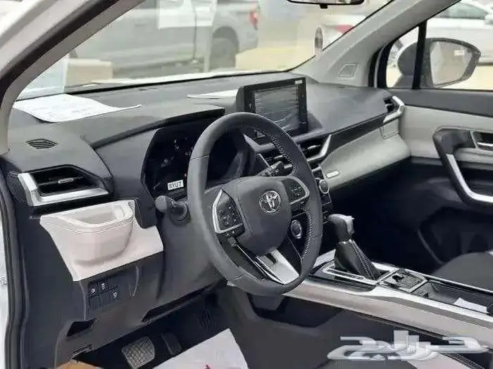 تويوتا فيلوز 2025 فل كامل أفضل الأسعار 12